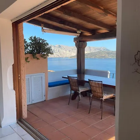 Punta Est Bellissimo 3 Vista Mare Apartment *
